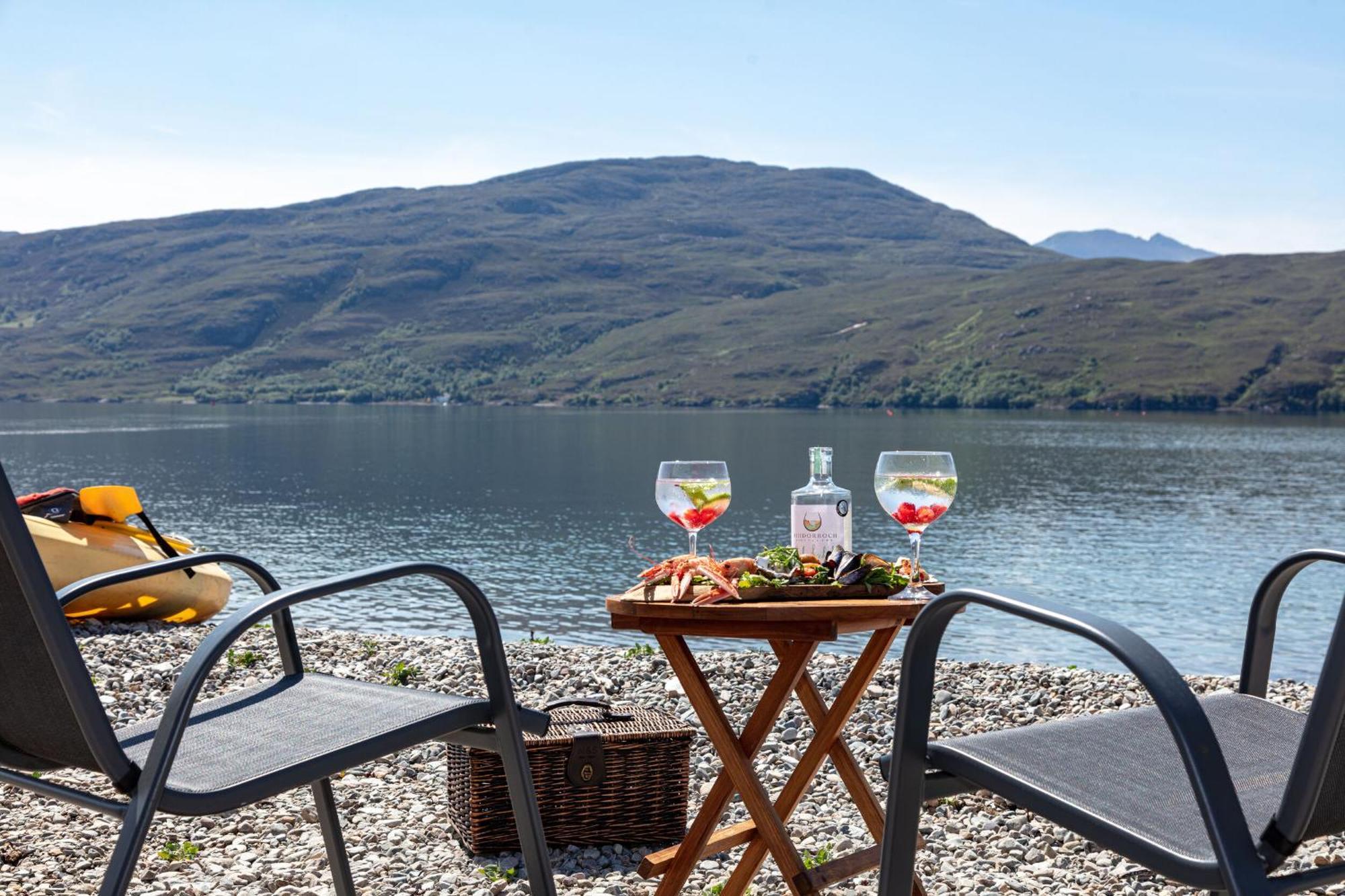 The Wreck - Lochside Cottage Dog Friendly Ullapool Esterno foto